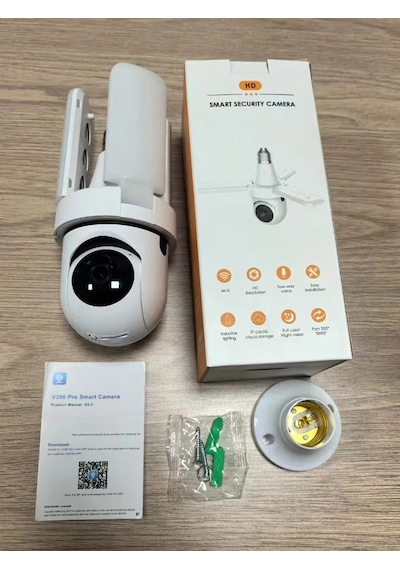 Ev İçi Akıllı Duy Girişli Cctv Güvenlik Kamera Ve Led Ampul Ses Özellikli Ev İçi Akıllı Duy Girişli Cctv Güvenlik Kamera Ve Led Ampul Ses Özellikli