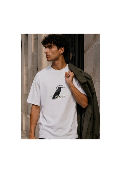 Qmen Style Unisex Beyaz Oversize Baskılı T-shirt Espirili Raven Baskılı %100 Pamuk
