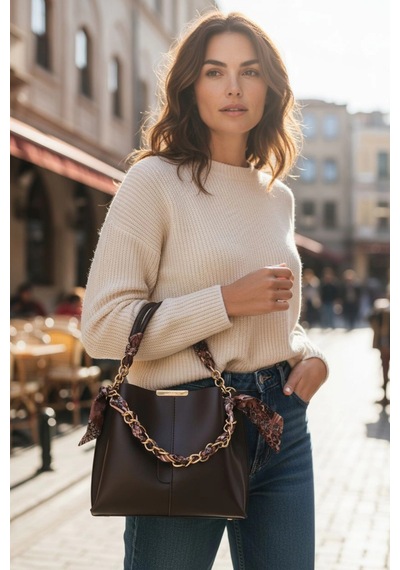 Glemix Valeria Üç Bölmeli Fularlı Ayarlanabilir Askılı Acı Kahve Cilt Trend Kadın El Ve Omuz Çantası Acı Kahverengi Glemix Valeria Üç Bölmeli Fularlı Ayarlanabilir Askılı Acı Kahve Cilt Trend Kadın El Ve Omuz Çantası Acı Kahverengi