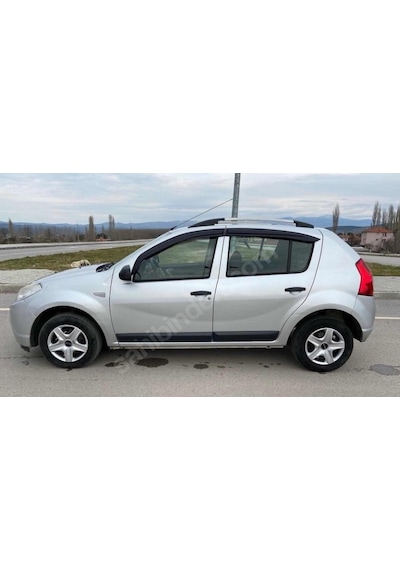 Dacia Sandero Mugen Cam Rüzgarlığı 2008-2012 Arası Uyumlu