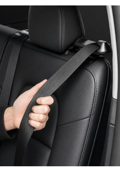 Spigen Tesla Model Y Arka Koltuk Emniyet Kemeri Yükseltici To250 Black