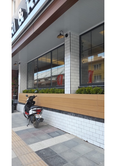 Seramiksan Glossy Beyaz 10x20cm 2.kalite Seramik 0.92m2 1 Kutu