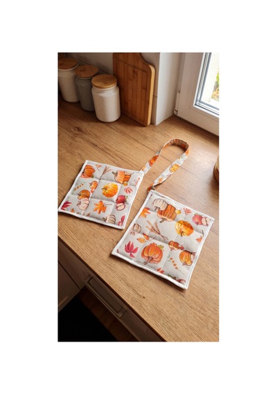 Bal Kabak Desenli Duck Kumaş Çiftli Mutfak Tutacağı Isıya Dayanıklı, Su İtici, Leke Tutmaz Fırın Tutacağı 21x21 Cm 50 Cm Bağlantılı Turuncu - 906425887 Turuncu Bal Kabak Desenli Duck Kumaş Çiftli Mutfak Tutacağı Isıya Dayanıklı, Su İtici, Leke Tutmaz Fırın Tutacağı 21x21 Cm 50 Cm Bağlantılı Turuncu - 906425887 Turuncu