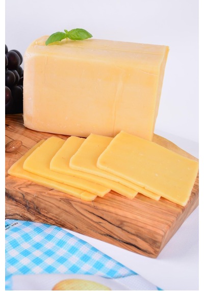 Gurmepark Blok İnek Cheddar Peyniri 500 G