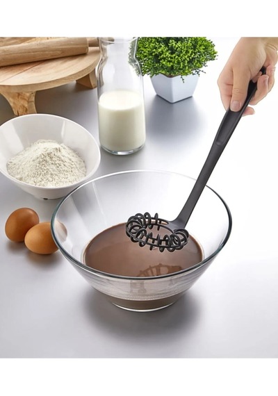 Pratik Spiral Çırpıcı Un- Yumurta - Krema Karıştırıcı Siyah