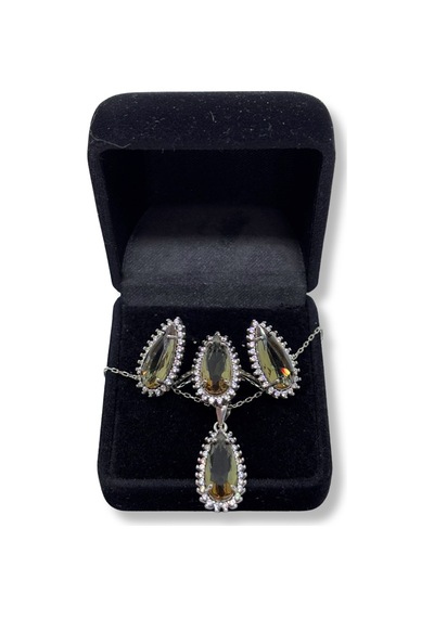 Oya Silver Beyaz Işıltı Çevrili Zultanit Gümüş Set&takım