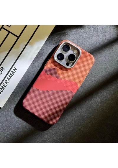 Apple Uyumlu iPhone 15 Pro Magsafe Kılıf Carbon Desenli Premium Kapak 1 Renk Siyah