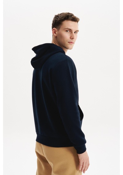AR-MA Arma Erkek Kapüşonlu Sweatshirt Kanguru Cepli, 3 İplik Şardonlu, Regular Fit, %70 Pamuk %30 Polyester K30254628502 Lacivert AR-MA Arma Erkek Kapüşonlu Sweatshirt Kanguru Cepli, 3 İplik Şardonlu, Regular Fit, %70 Pamuk %30 Polyester K30254628502 Lacivert