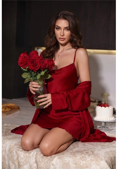 Go İthalat Kadın Bordo Degaje Yaka İnce Askılı Kloş Parlak Saten Mini Gecelik Ve Sabahlık Takımı 2'li Çeyiz Seti