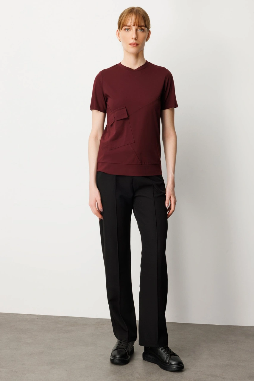 On Kadın Sıfır Yaka Cepli T-shirt 61340 Bordo Bordo