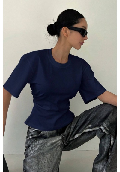 Kadın Lacivert Kısa Kollu Sırt Dekolteli Slim Fit Bluz/t-shirt Lacivert