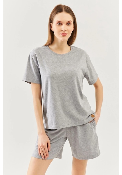 Kadın Rahat %100 Pamuklu Penye Bisiklet Yaka Kısa Kol Basic T-shirt Gri
