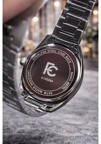 Erkek Kol Saati Şık Metalik Kasa Kordon Lacivert Kadran Günlük Kullanıma Uygun 3 Atm Gri