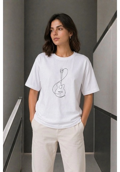 Novalisse Kadın Minimal Gitar Baskılı Tişört T-shirt Yazlık Kısa Kol Bisiklet Yaka T-shirt - Beyaz Çoklu Renk Novalisse Kadın Minimal Gitar Baskılı Tişört T-shirt Yazlık Kısa Kol Bisiklet Yaka T-shirt - Beyaz Çoklu Renk