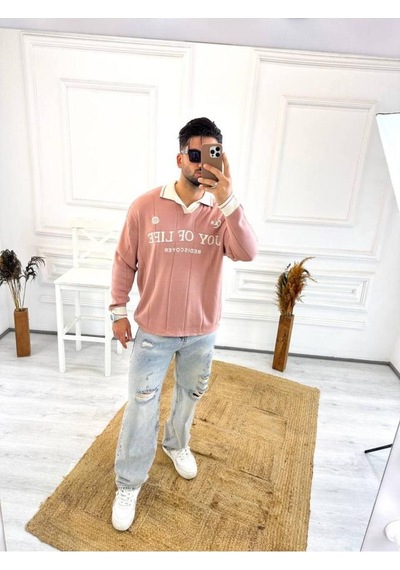 Kazak Oversize Polo Yaka Desenli Triko Yumuşak Dokulu Tüylenmez Salaş Nakış Detaylı Sweatshirt Ekru Kazak Oversize Polo Yaka Desenli Triko Yumuşak Dokulu Tüylenmez Salaş Nakış Detaylı Sweatshirt Ekru