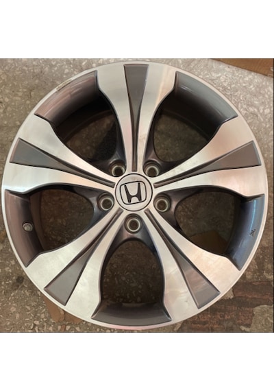5 114,3 18 7.0 Et50 Ch64.1 Gun Metal Dıamond ınal Honda Crv