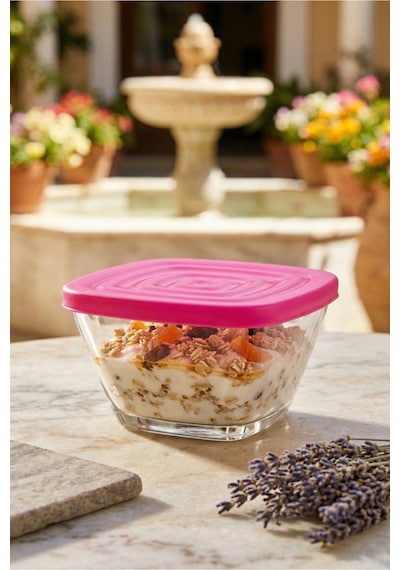 Lav Defne Cam Saklama Kabı 2'li Küçük Boy 315 ml Kare Pembe Plastik Kapaklı (Kahvaltılık ) Lav Defne Cam Saklama Kabı 2'li Küçük Boy 315 ml Kare Pembe Plastik Kapaklı (Kahvaltılık )
