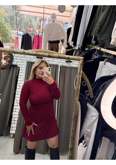 Tuba Toptaş Kloş Elbise Balıkçı Yaka Bordo