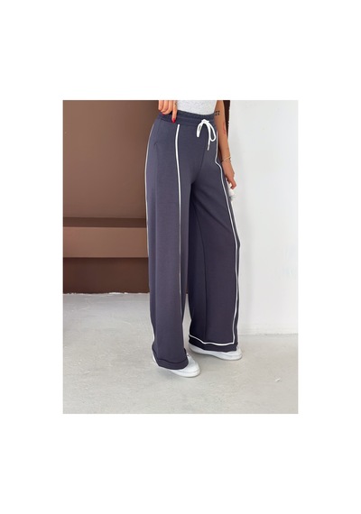 Gugus Kadın Beyaz Şerili Modal Pileli Eşofman Altı Wide Leg Füme