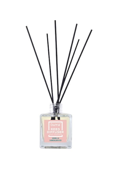 İxora Red Diffuser Vanilla Sandalwood Oda Kokusu