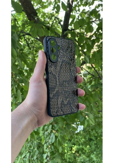 Samsung Uyumlu Galaxy A56 Yılan Desenli Kabartma Dokulu Kılıf Kahverengi