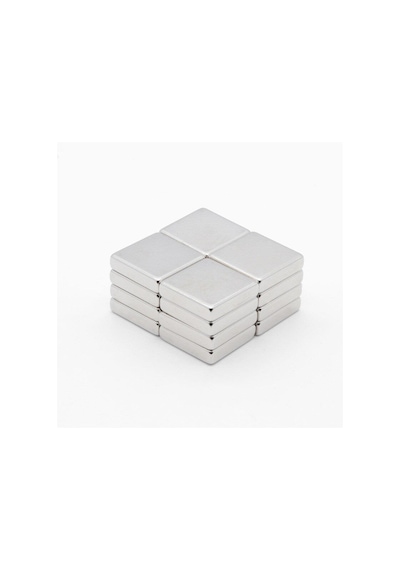 Güçlü Kare Neodyum Mıknatıs 20x20x5 Mm 4 Adet