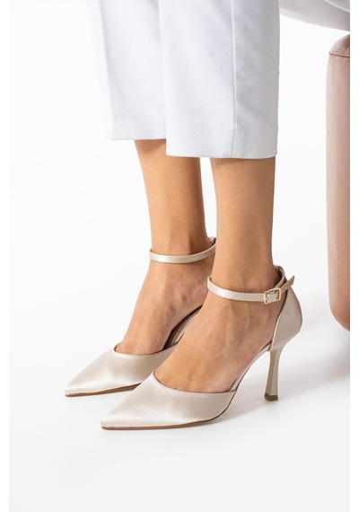 Paris Shoes Kadın Bej Sivri Burunlu Stiletto Bej
