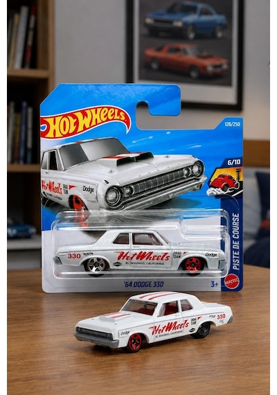 Hot Wheels '64 Dodge 330 - Piste De Course Özel Seri Metal Oyuncak Araba Çok Renkli