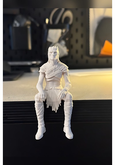Zeroxo Oturan Buz Savaşçısı Figürü Zırhlı Dekoratif Biblo 10x5 Cm