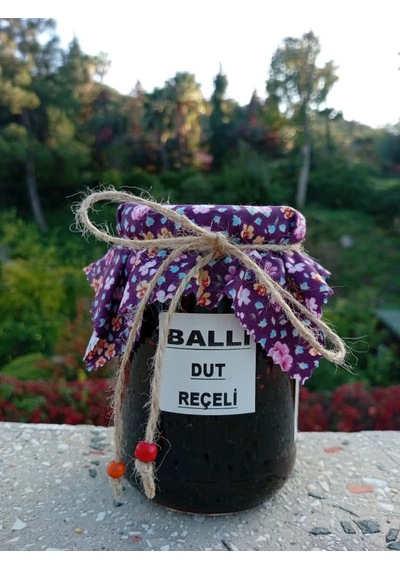 Ev Yapımı Ballı Dut Reçeli