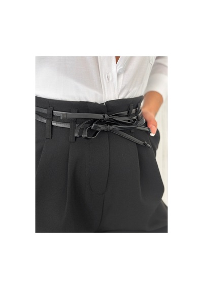 Gugus Kadın Siyah Kemer Detaylı Bol Kesim Şort /loose Cut Shorts Wıth Belt Siyah