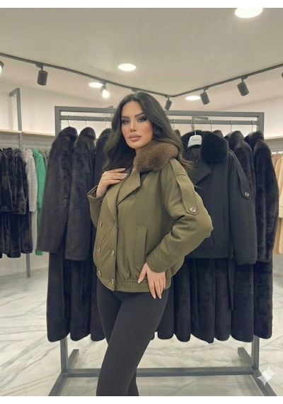 Ribana Classic Kadın Kürk Yaka Detaylı İçi Astarlı Çift Cepli Omuzları Kemerli Beli Lasitkli Ceket Görünümlü Kaban 4901 Haki Ribana Classic Kadın Kürk Yaka Detaylı İçi Astarlı Çift Cepli Omuzları Kemerli Beli Lasitkli Ceket Görünümlü Kaban 4901 Haki