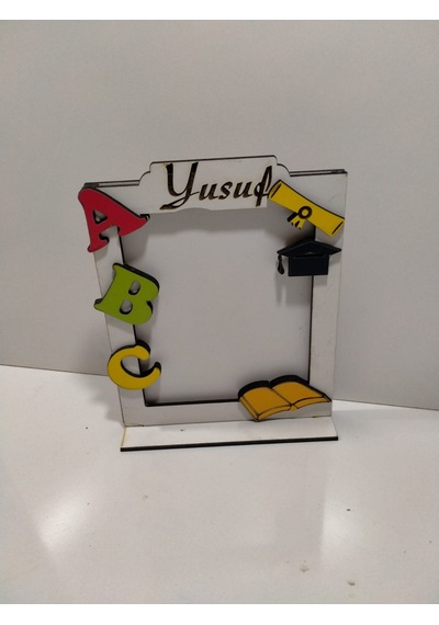 İlkokul Mezuniyet Çeçevesi Kişiye Özel İsim Yazılı