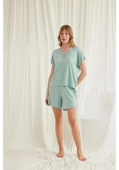 Ang Butik Kadın Kısa Kollu Dantelli V Yaka Viskon Şort Takımı Açık Yeşil