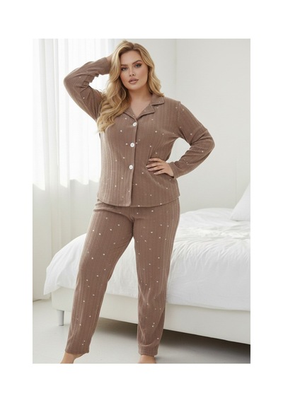 Siyah İnci Düğmeli Büyük Beden Polar Kışlık Örme Pijama Takım Kahverengi