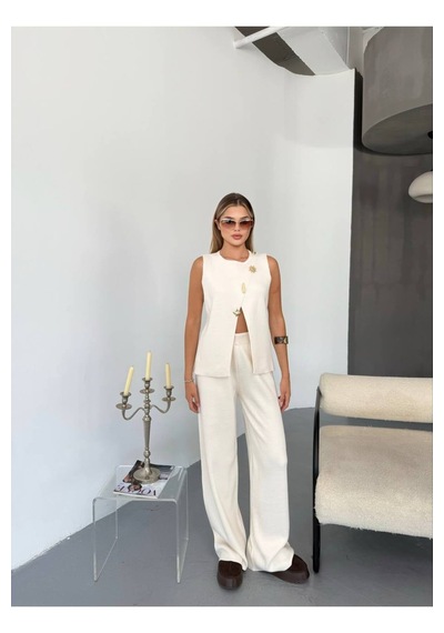 Kechi Woman Gold Aksesuarlı Triko Takım Bej