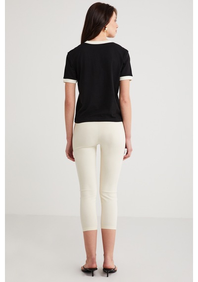Ethıquet Ashley Kadın %100 Organik Pamuk Biyeli Regular Fit Normal Kalıp Bisiklet Yaka Ekru T-shirt Siyah