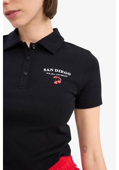 DeFacto Coool Fitted Polo Yaka Baskılı Ribana Kısa Kollu Siyah Tişört D1095AX25SMBK81