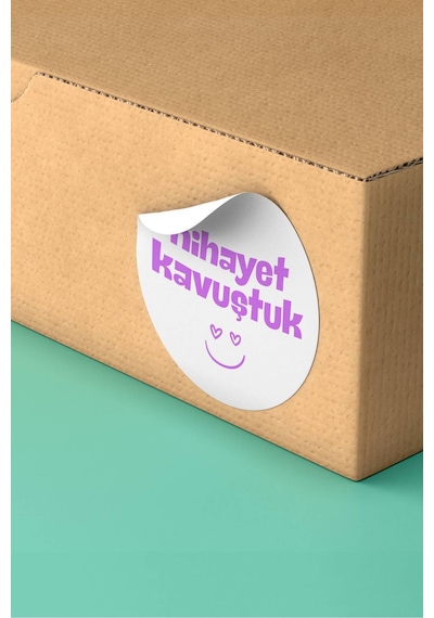 Lila Nihayet Kavuştuk Sticker 3x3cm St2266 Çok Renkli