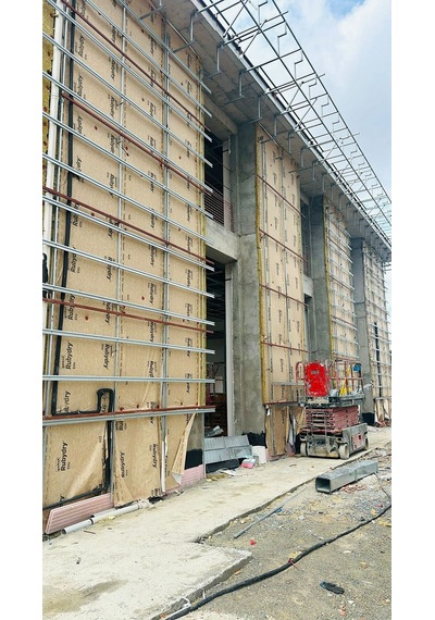 Yakut İzolasyon Buhar Dengeleyici Nem Bariyeri Çatı Ve Cephe Örtüsü 90 Gr. 75 M2
