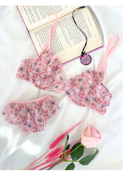 Arinda Ül Çiçek Desenli Balenli Kapsız Fırfırlı Bralette Sütyen Tanga İç Çamaşırı Takımı Alt Üst 2 Parça Pembe