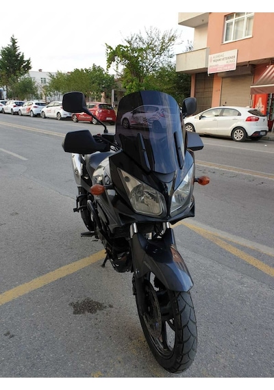 Motocam Suzuki V-strom Dl 650 Ön Cam 2004-2010 Model 45cm Siyah Renkli 4mm