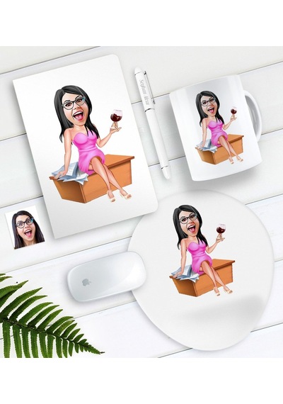 Kişiye Özel Bayan Patron Karikatürlü Defter Kalem Kupa Mouse Pad Seti-7