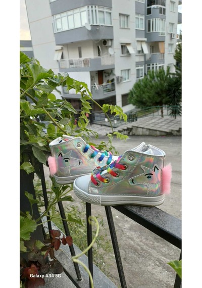 Scarpe Magiche Unicorn Hologram Bot 31-35 Numara Arası Işıksızdır Hologram