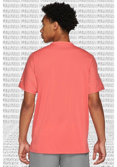 Nike Rise 365 Run Division Short Sleeve Reflectörlü Erkek Koşu Tişörtü Pembe Pembe