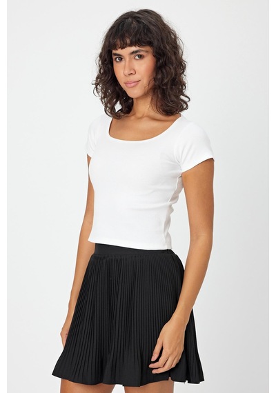 Alexandergardı U Yaka Slim Fit Crop T-shirt B24-0096 001