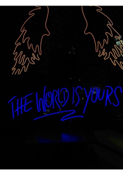 The World Is Yours Yazılı Neon Tabela Mavi