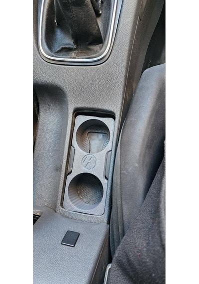 Volkswagen Golf 5 & 6 Bardaklık, Bardak Tutucu Standart