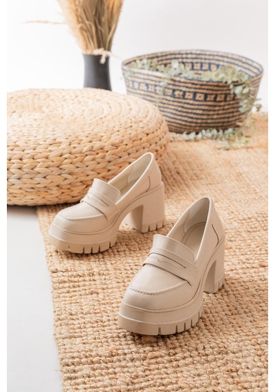 Asmi Shoes Kadın Tokasız 8 Cm Loafer Model Topuklu Ayakkabı Krem Rugan Krem