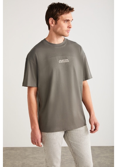 Grımelange Lorenzo Erkek Özel Dokulu Kumaşlı %100 Pamuk Düğme Detaylı Normal Gri T-shirt Grımelange Lorenzo Erkek Özel Dokulu Kumaşlı %100 Pamuk Düğme Detaylı Normal Gri T-shirt